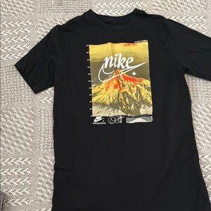 Nike Black Short Sleeve Graphic Tee